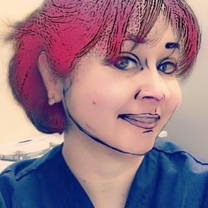 Meet your Posher, Eva